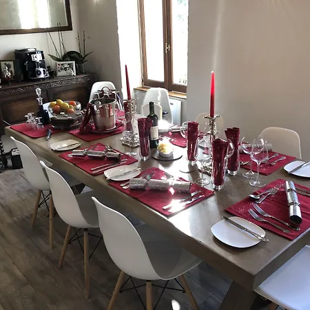 Les Geais Saint-Pierre-la-Noue