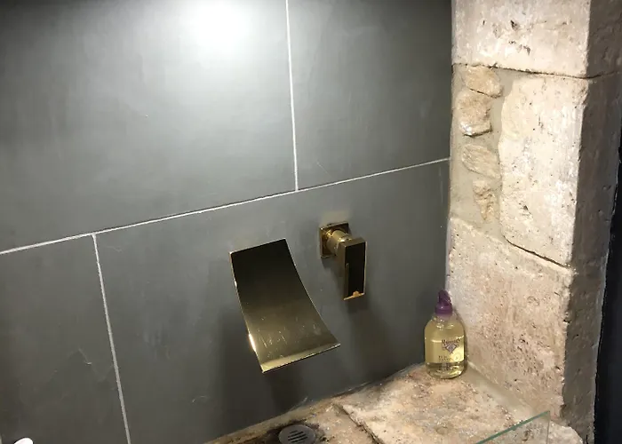 Les Geais Bed & Breakfast